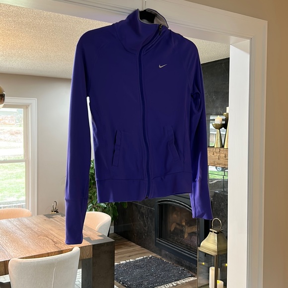 Nike Fit Dry XS warm-up jacket - Picture 2 of 16